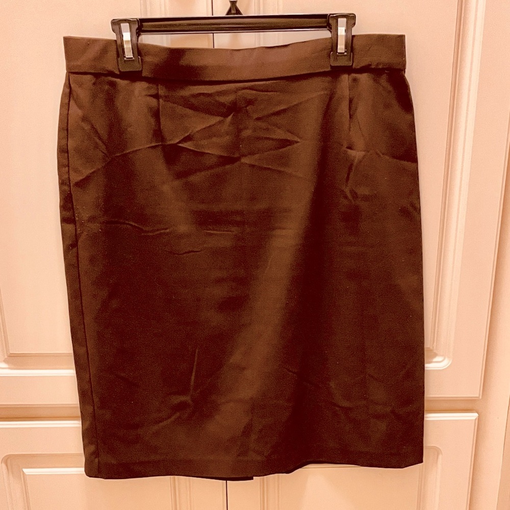 ‼️Clear Out‼️ Sexy Chocolate Brown A-line Skirt with back split.